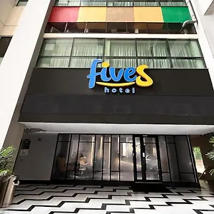 Fives Dnp Hotel